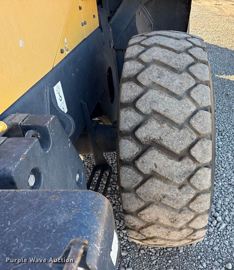 image for item EP2761 2018 Komatsu WA320-8 wheel loader