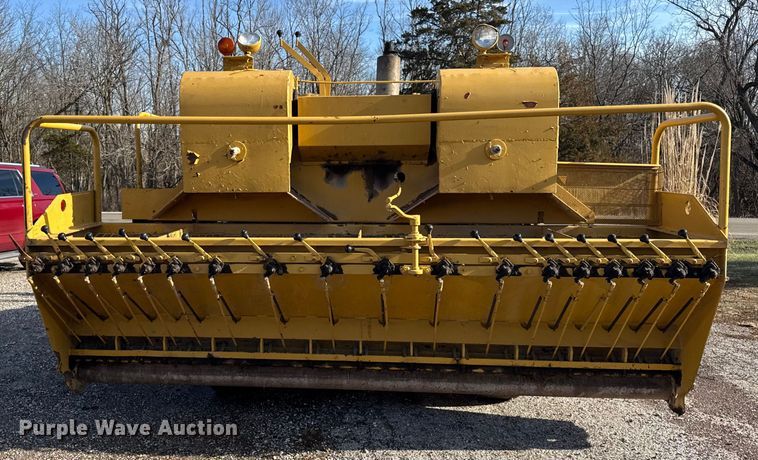 image for item ER0366 Etnyre chip spreader