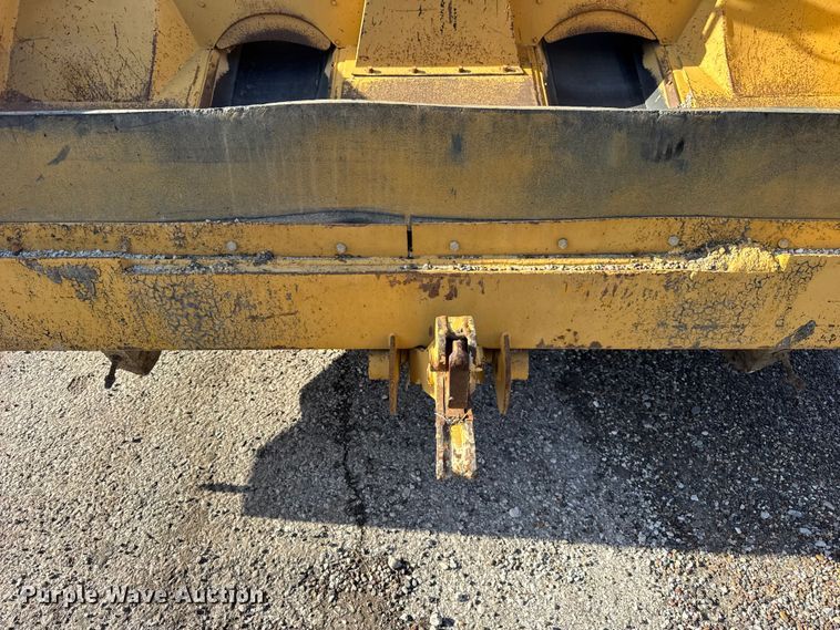 image for item ER0366 Etnyre chip spreader