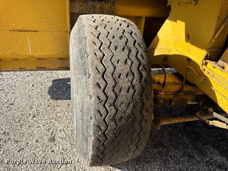 image for item ER0366 Etnyre chip spreader