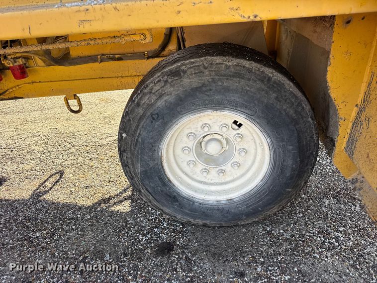 image for item ER0366 Etnyre chip spreader