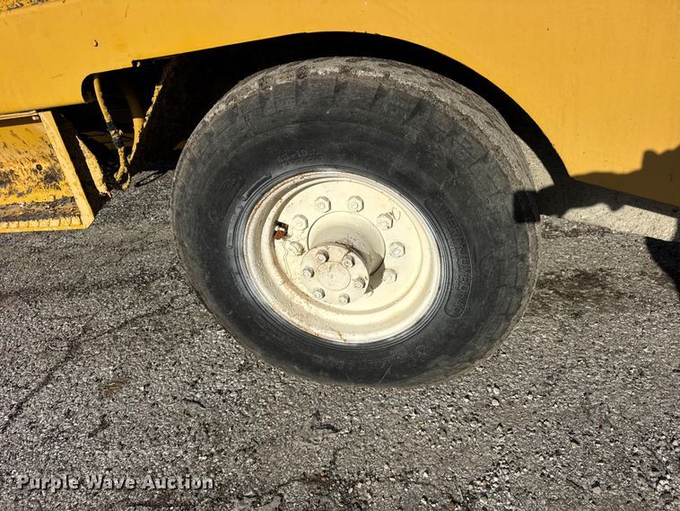 image for item ER0366 Etnyre chip spreader