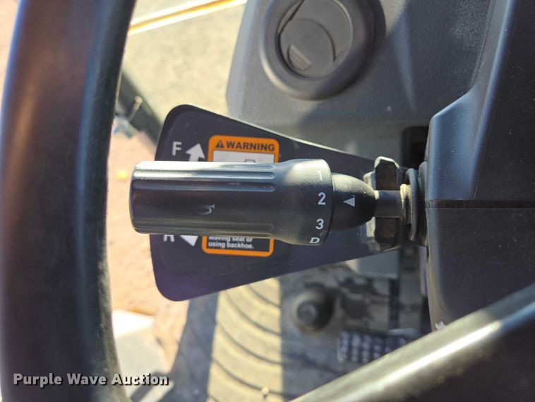 image for item ES2664 2015 John Deere 310SL HL backhoe