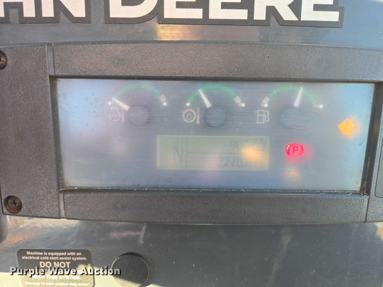 image for item ES2664 2015 John Deere 310SL HL backhoe