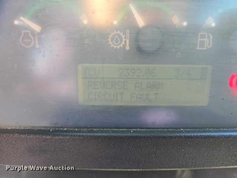 image for item ES2664 2015 John Deere 310SL HL backhoe