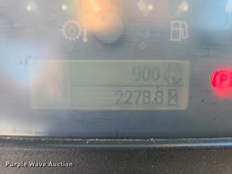 image for item ES2664 2015 John Deere 310SL HL backhoe