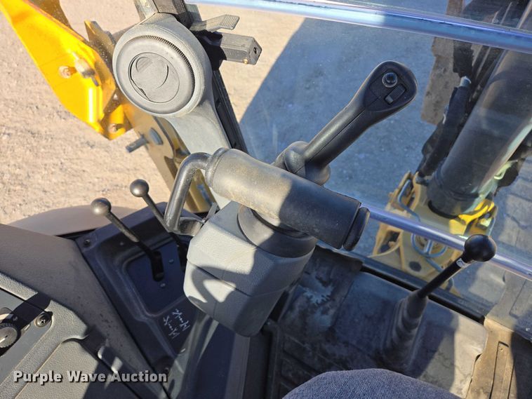 image for item ES2664 2015 John Deere 310SL HL backhoe