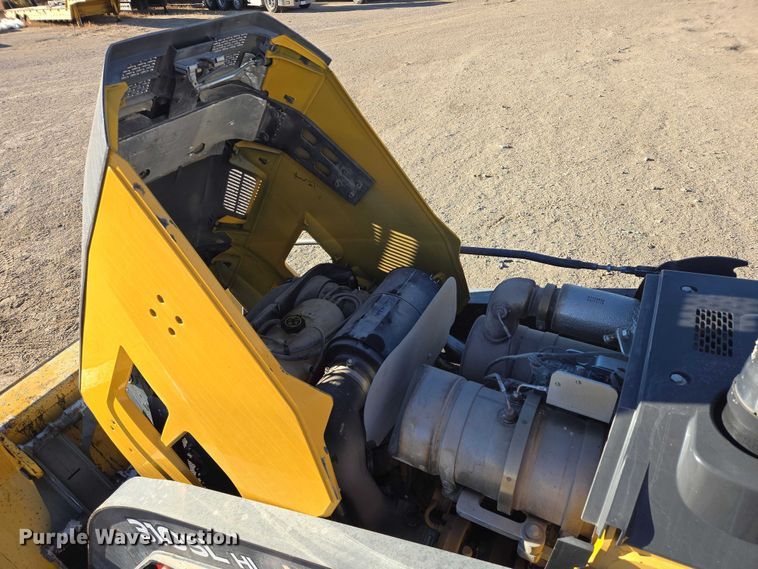 image for item ES2664 2015 John Deere 310SL HL backhoe