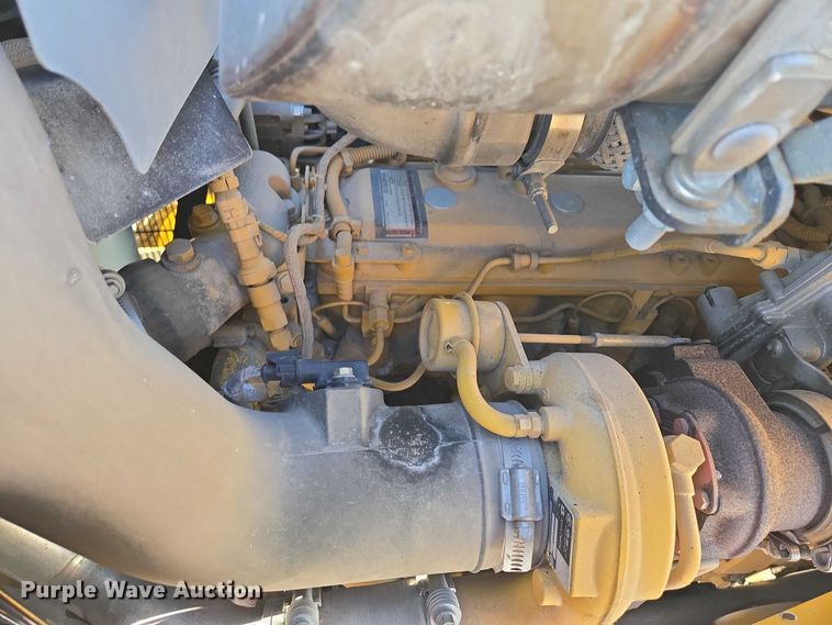 image for item ES2664 2015 John Deere 310SL HL backhoe