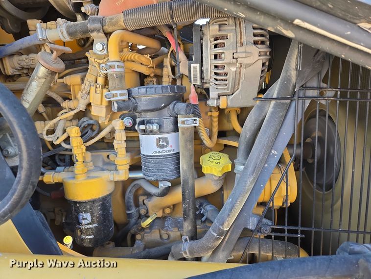 image for item ES2664 2015 John Deere 310SL HL backhoe