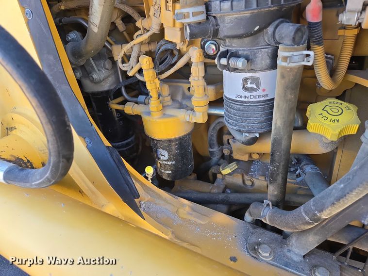 image for item ES2664 2015 John Deere 310SL HL backhoe