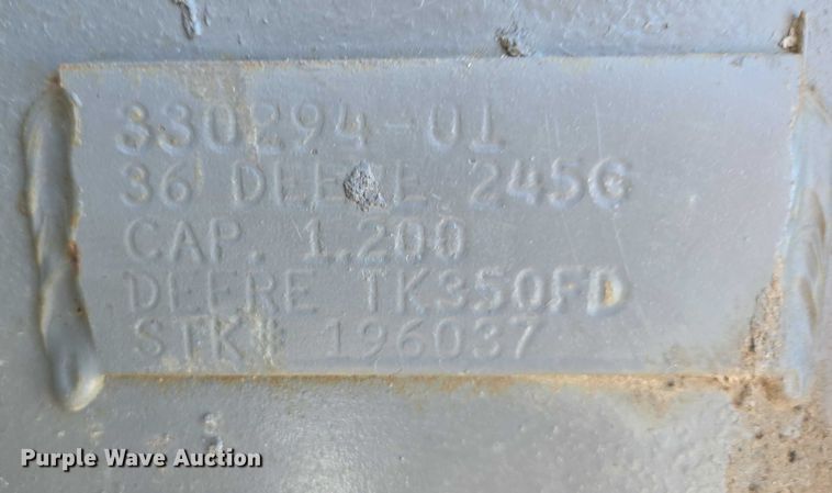 image for item ES2665 2014 John Deere 245G LC excavator