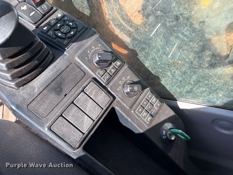 image for item ES5513 2021 Volvo EC480EL excavator