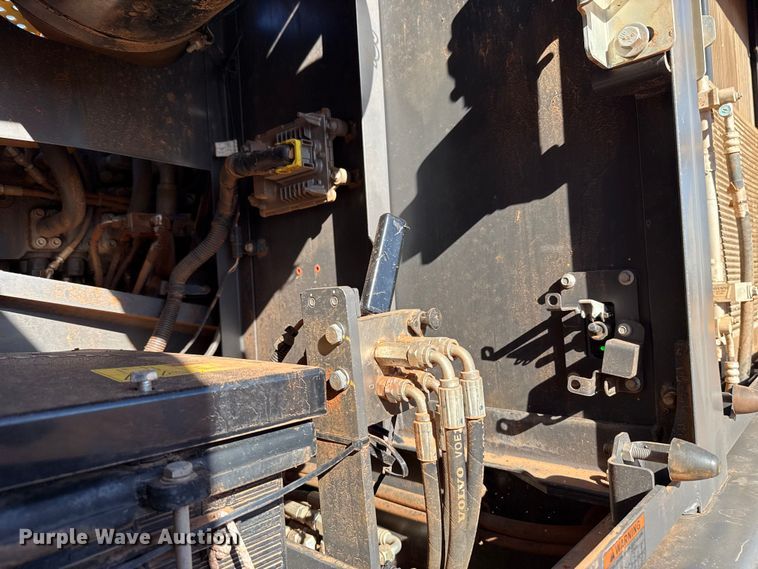 image for item ES5513 2021 Volvo EC480EL excavator