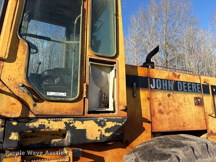 image for item ES8500 1995 John Deere 544G wheel loader