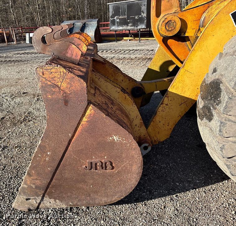 image for item ES8500 1995 John Deere 544G wheel loader