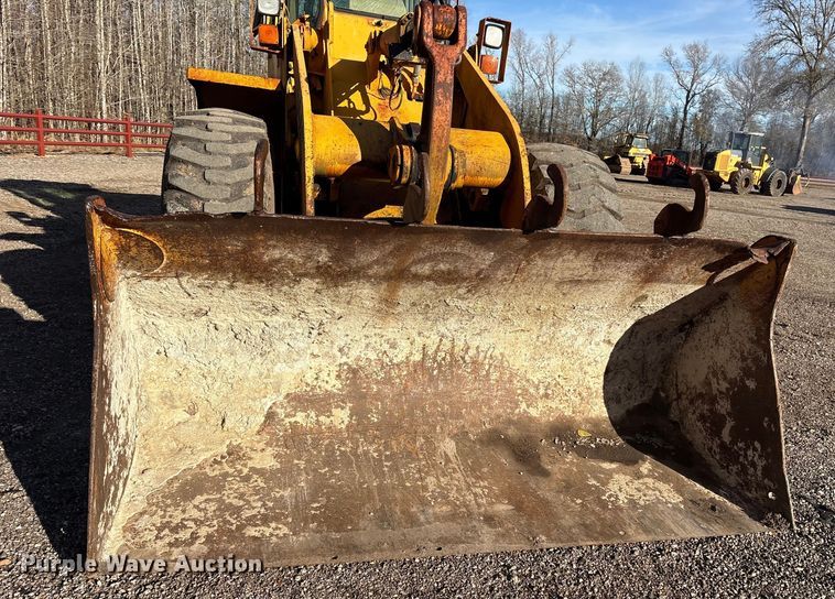 image for item ES8500 1995 John Deere 544G wheel loader