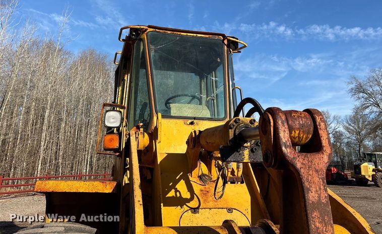 image for item ES8500 1995 John Deere 544G wheel loader
