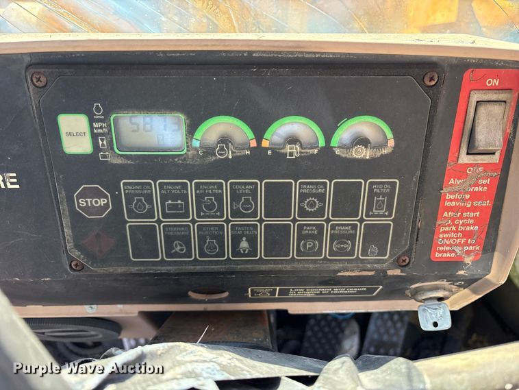 image for item ES8500 1995 John Deere 544G wheel loader