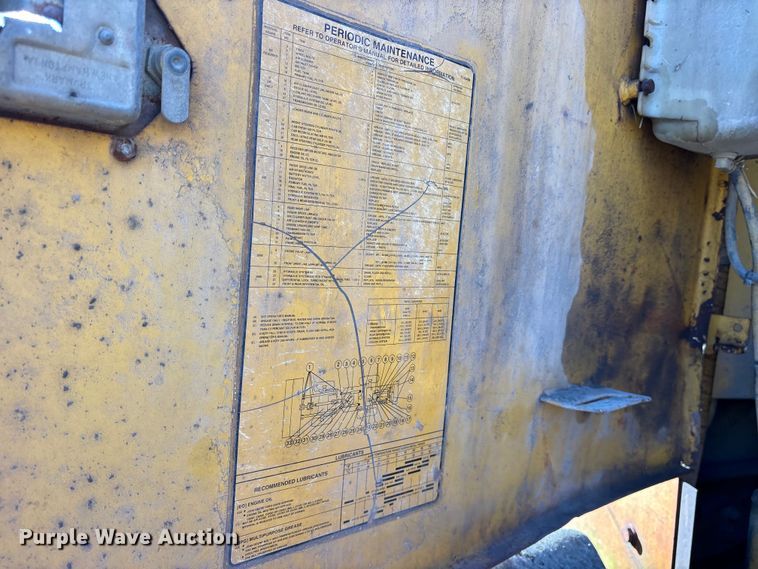 image for item ES8500 1995 John Deere 544G wheel loader