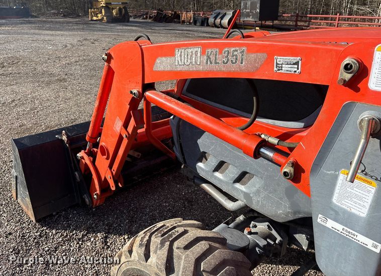 image for item ES8501 Kioti DK35SE MFWD tractor