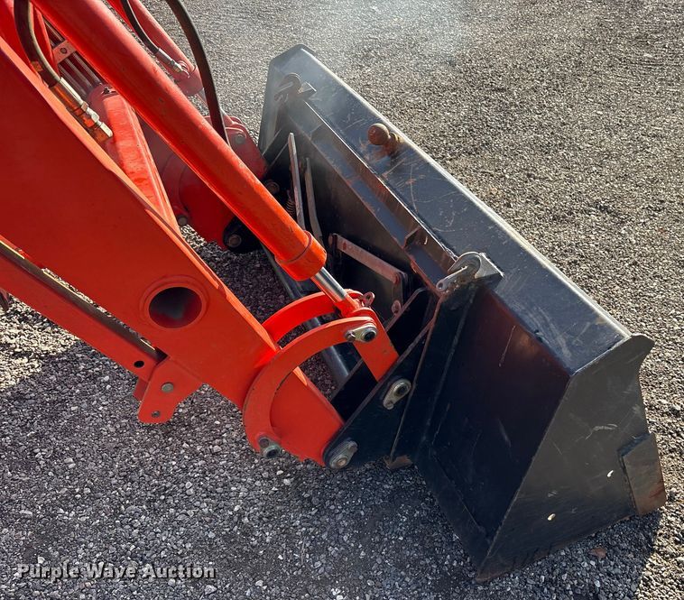 image for item ES8501 Kioti DK35SE MFWD tractor