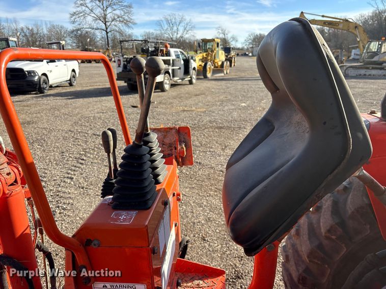 image for item ES8501 Kioti DK35SE MFWD tractor