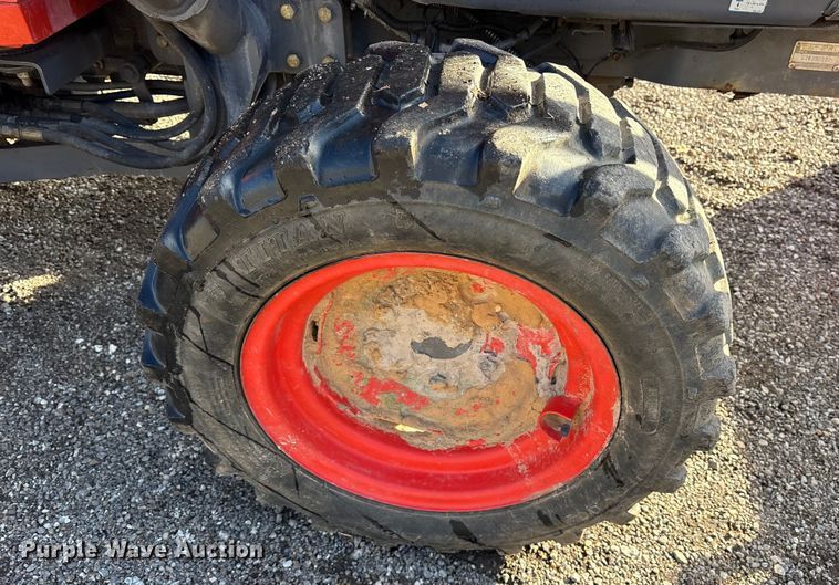 image for item ES8501 Kioti DK35SE MFWD tractor