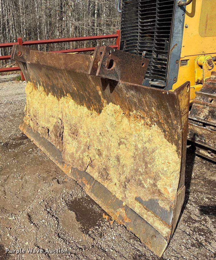 image for item ES8502 2005 John Deere 650J LT dozer