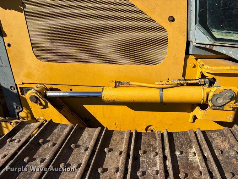 image for item ES8503 2006 John Deere 550J LT dozer