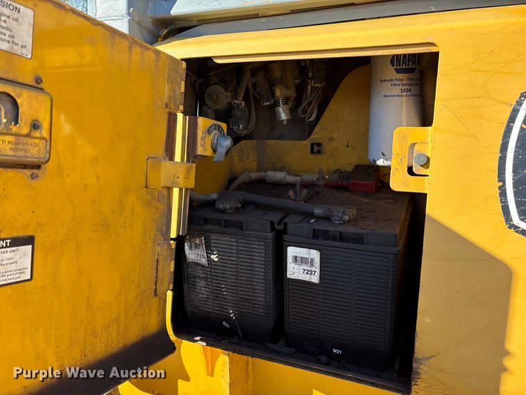 image for item ES8503 2006 John Deere 550J LT dozer