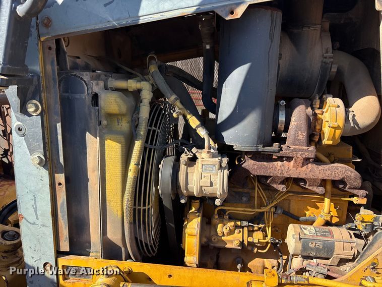 image for item ES8503 2006 John Deere 550J LT dozer