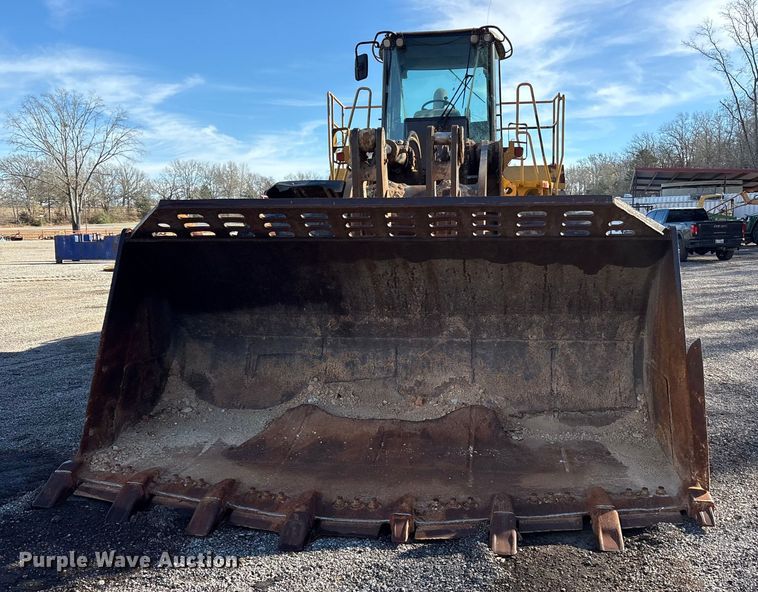 image for item ES8504 2007 John Deere 844J wheel loader