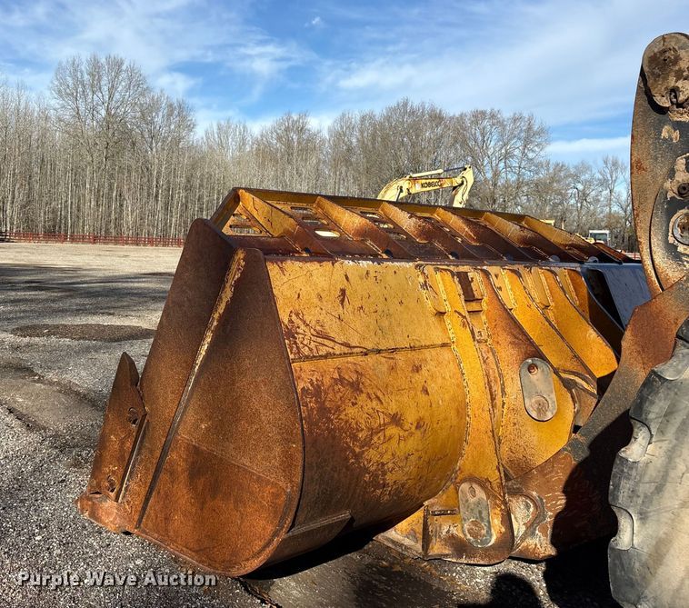 image for item ES8504 2007 John Deere 844J wheel loader