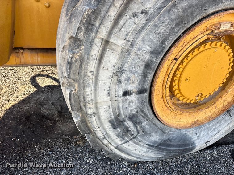 image for item ES8504 2007 John Deere 844J wheel loader