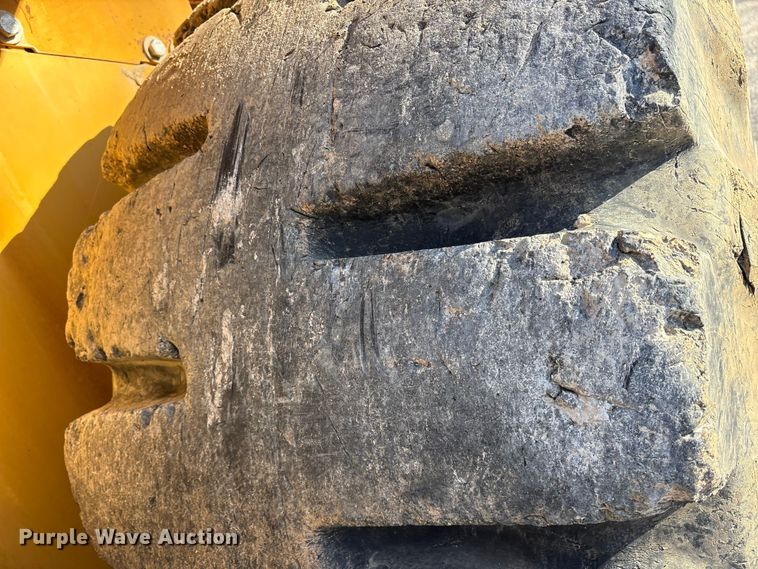 image for item ES8504 2007 John Deere 844J wheel loader