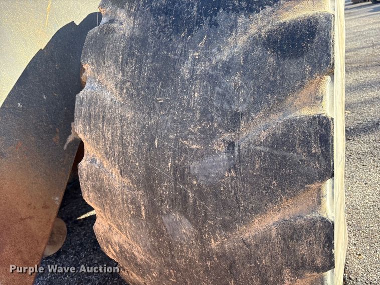 image for item ES8504 2007 John Deere 844J wheel loader