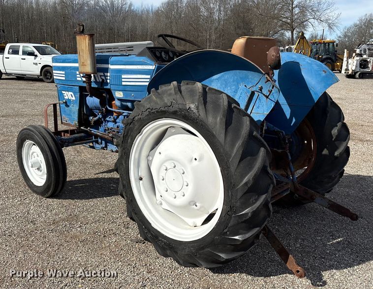 image for item ES8505 Long 310 tractor