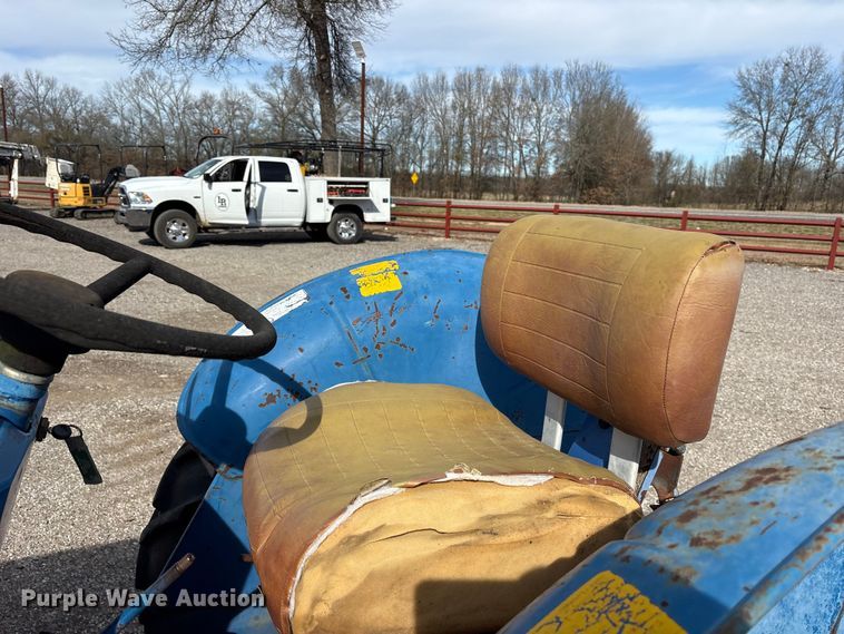 image for item ES8505 Long 310 tractor