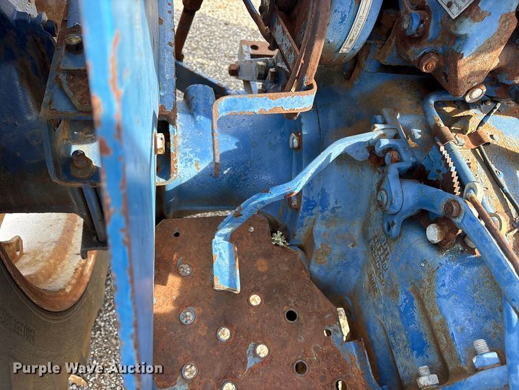 image for item ES8505 Long 310 tractor