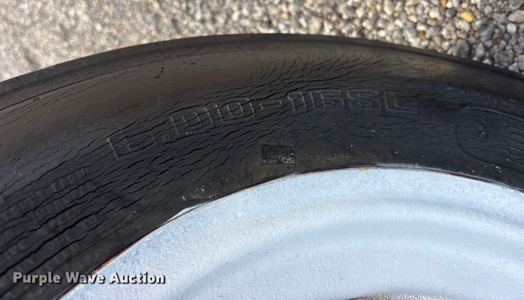 image for item ES8505 Long 310 tractor