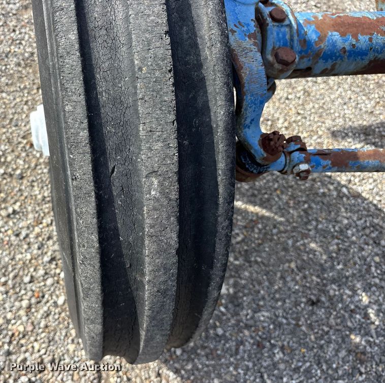 image for item ES8505 Long 310 tractor