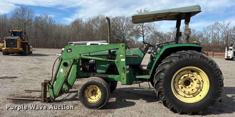 image for item ES8506 1997 John Deere 5500 tractor