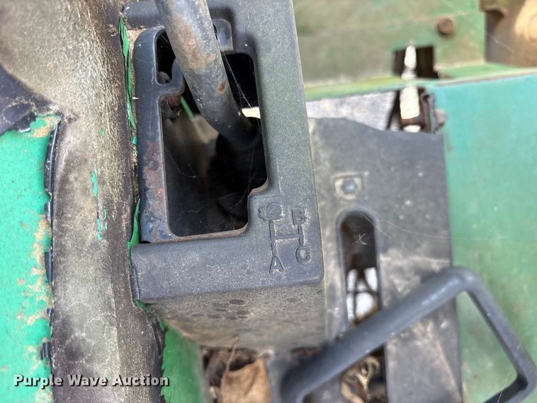 image for item ES8506 1997 John Deere 5500 tractor