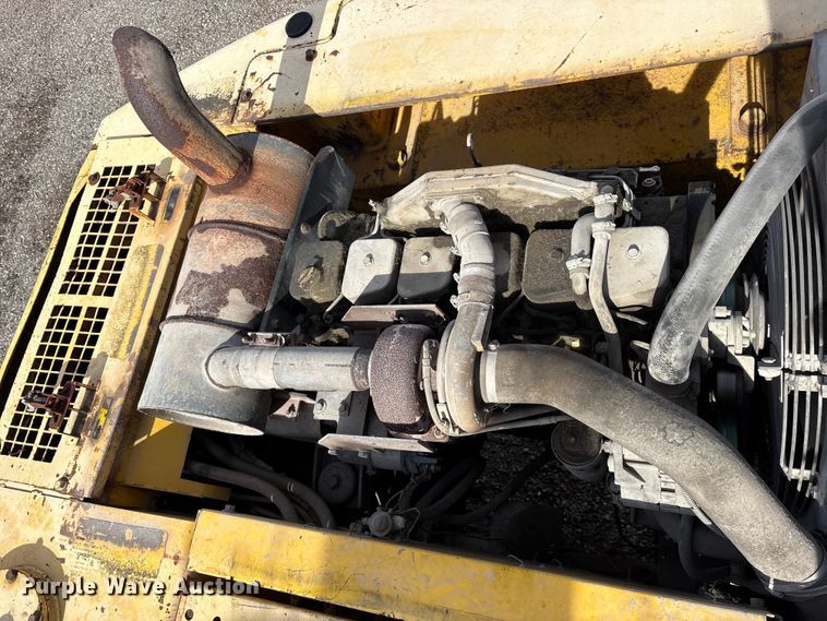 image for item ES8508 1996 Kobelco SK270LC Mark IV excavator