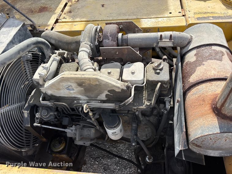 image for item ES8508 1996 Kobelco SK270LC Mark IV excavator