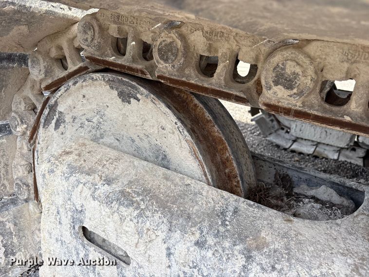 image for item ES8508 1996 Kobelco SK270LC Mark IV excavator