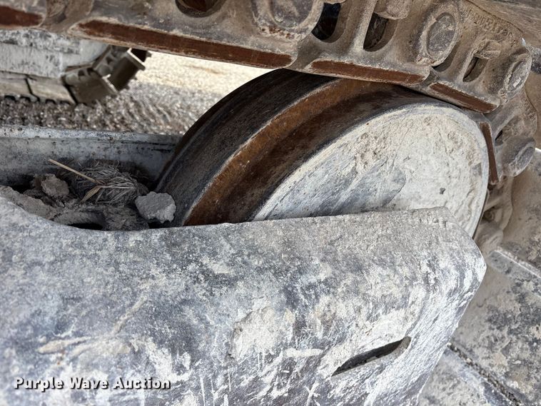 image for item ES8508 1996 Kobelco SK270LC Mark IV excavator