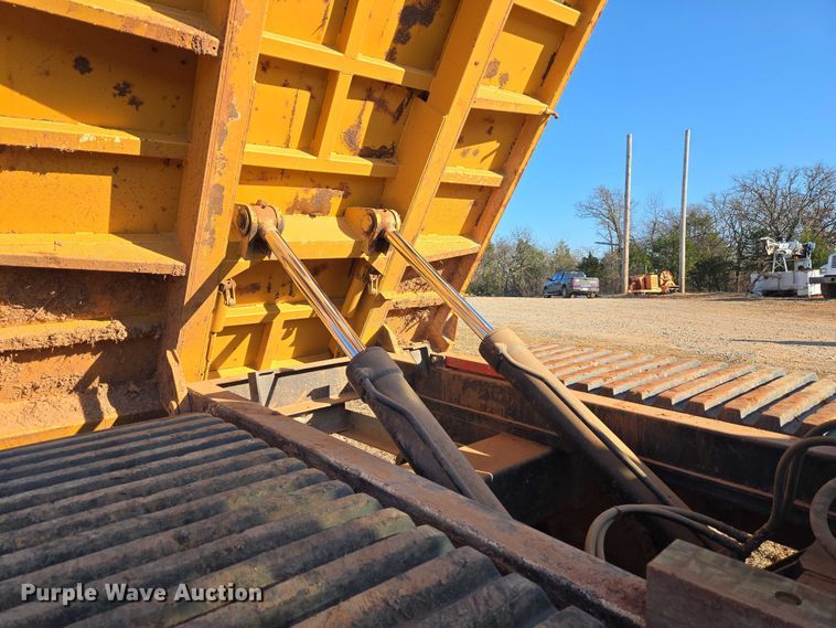 image for item ET1102 Morooka MST-1500VD track carrier