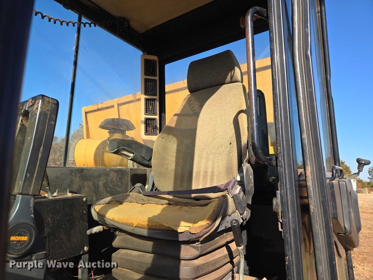 image for item ET1102 Morooka MST-1500VD track carrier